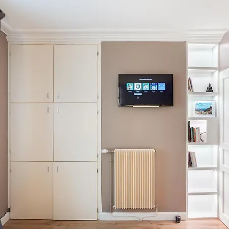 Place Versepuy Apartment